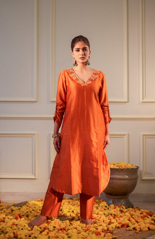 Farah Rust Kurta Set